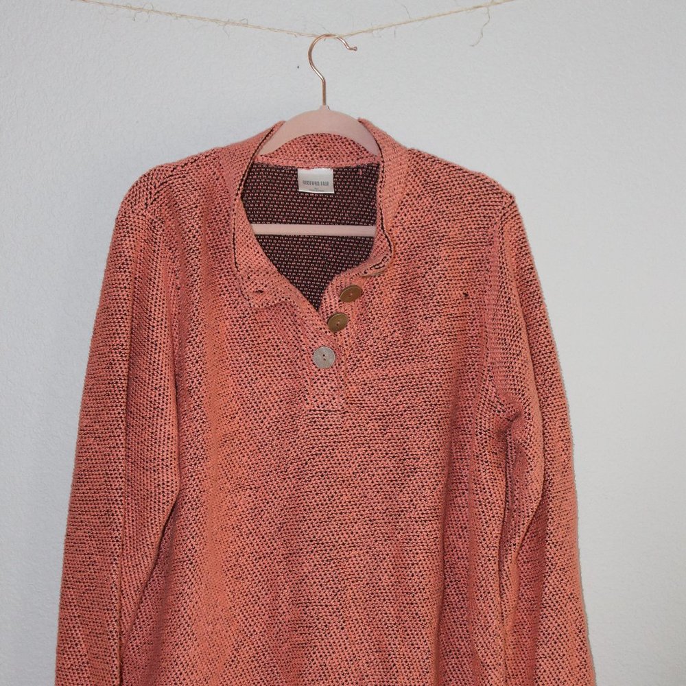 QUARTER-BUTTONED LONG SLEEVE
